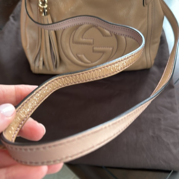 Gucci Patent Small Soho Shoulder Bag - Picture 8 of 15